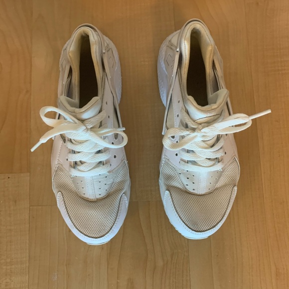 White Huaraches - Picture 2 of 7